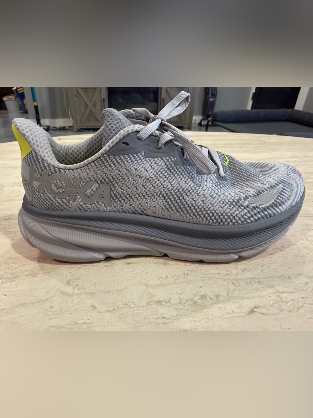 HOKA Clifton 9 GTX Gore-Tex Running Shoes – Women’s Size 9B